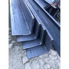 Уголок стальной г/к равнополочный 20х20х4мм Ст3пс