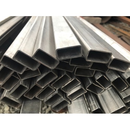 Труба профильная металлическая 30х25х5мм L=6м